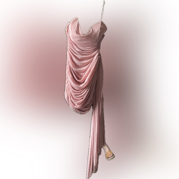 Mable Dresses & Skirts - Pink ruched draped mini dress size medium